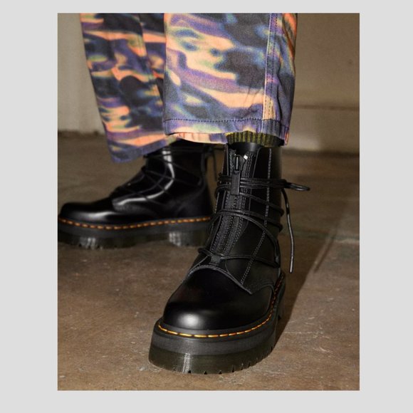 DR. MARTENS JARRICK II LACED ZIP FRONT LEATHER PLATFORMS MSRP$260 SOFT & Comfy - Picture 7 of 15